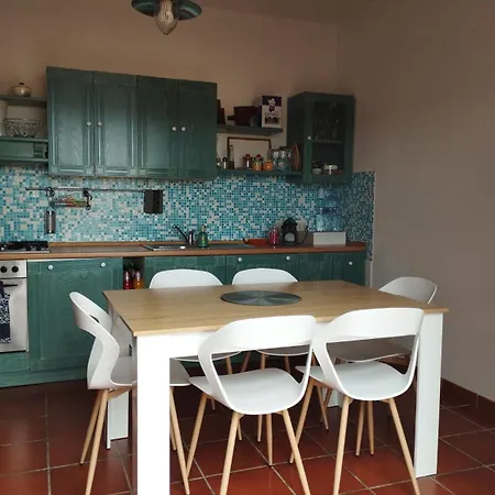 Apartment Poppy's House Torre dei Corsari