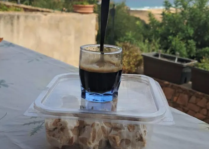 Apartament Poppy's House *